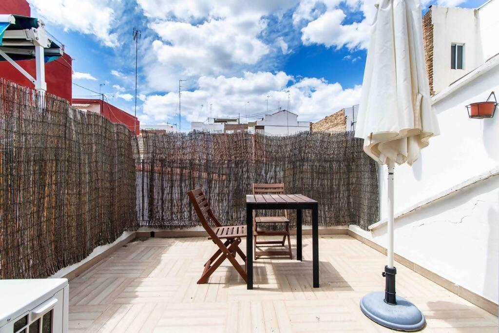 Apartamento Chic Loft con terraza privada en la playa Valencia Exterior foto